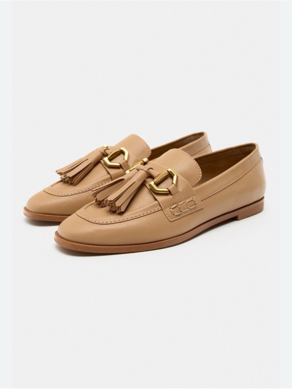Zara Women's Tan Loafers with Tassels